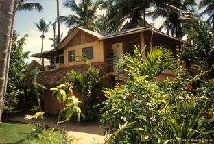 Hotel Casa Robinson Front